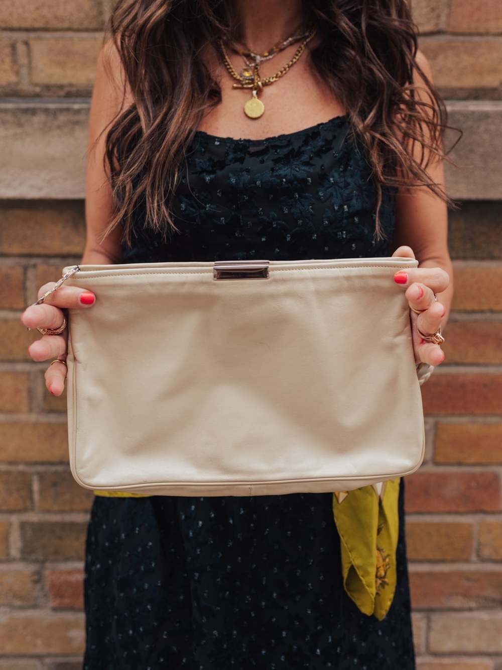Vintage Oyster Leather Clutch • 90s Minimalist